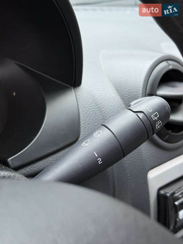 Седан Dacia Logan 2007 в Самборі фото 54 Седан Dacia Logan 2007 в Самборі