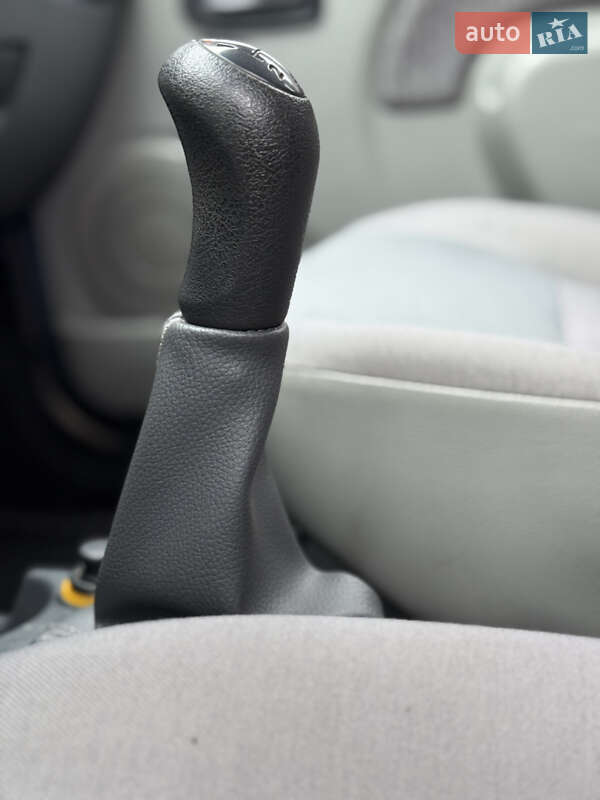 Седан Dacia Logan 2007 в Самборі фото 61 Седан Dacia Logan 2007 в Самборі