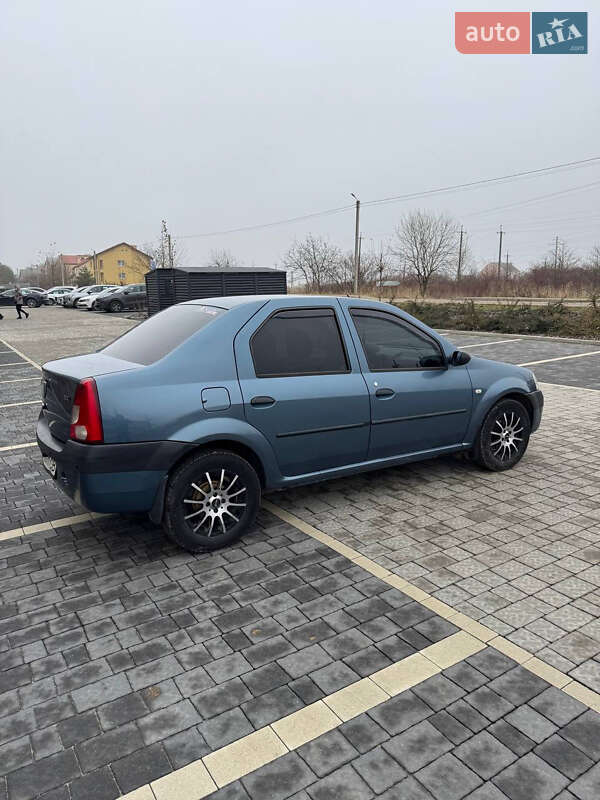 Седан Dacia Logan 2009 в Тернополе