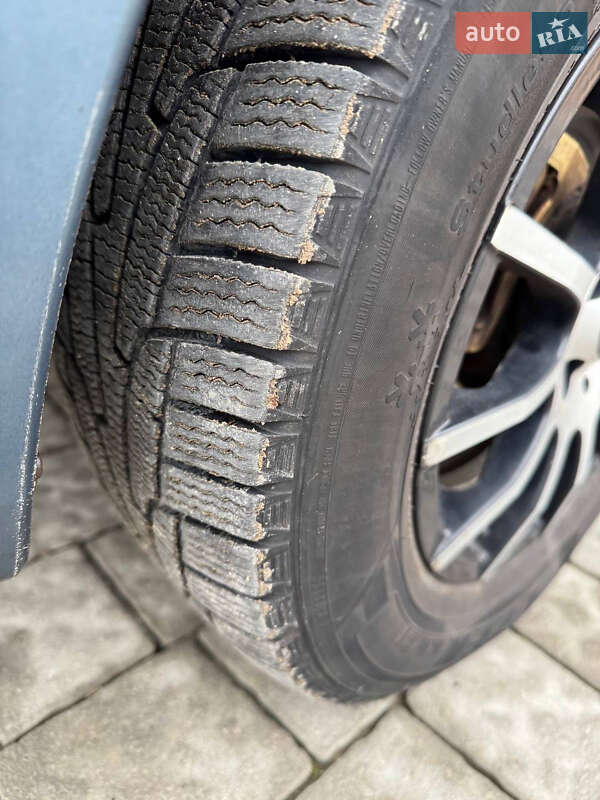 Седан Dacia Logan 2009 в Тернополе