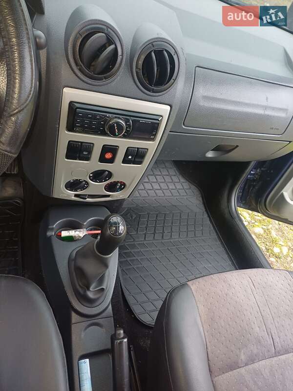 Седан Dacia Logan 2011 в Тернополе фото 15 Седан Dacia Logan 2011 в Тернополе