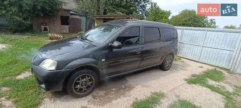 Седан Dacia Logan 2008 в Києві