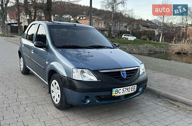 Седан Dacia Logan 2008 в Львове