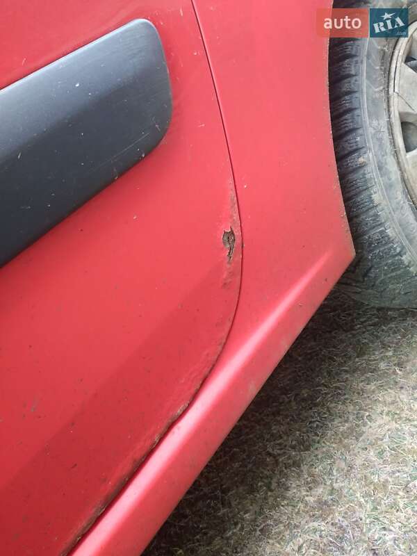 Седан Dacia Logan 2007 в Межгорье