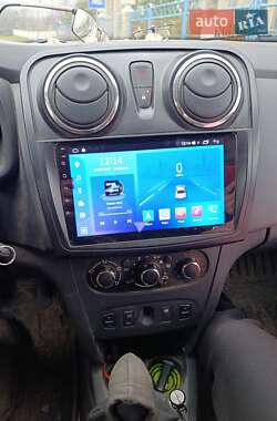 Седан Dacia Logan 2015 в Погребище