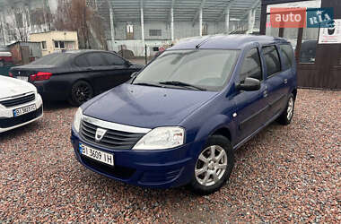 Седан Dacia Logan 2009 в Полтаві