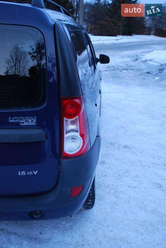 Седан Dacia Logan 2007 в Львові