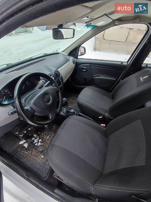 Седан Dacia Logan 2008 в Чернигове фото 13 Седан Dacia Logan 2008 в Чернигове