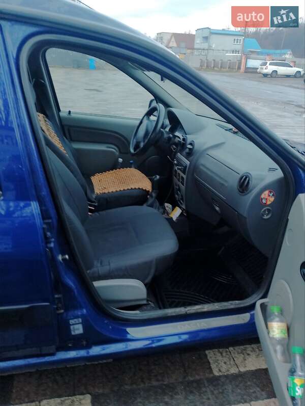 Седан Dacia Logan 2007 в Сваляве