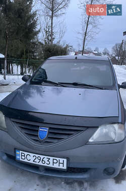 Седан Dacia Logan 2007 в Сходнице