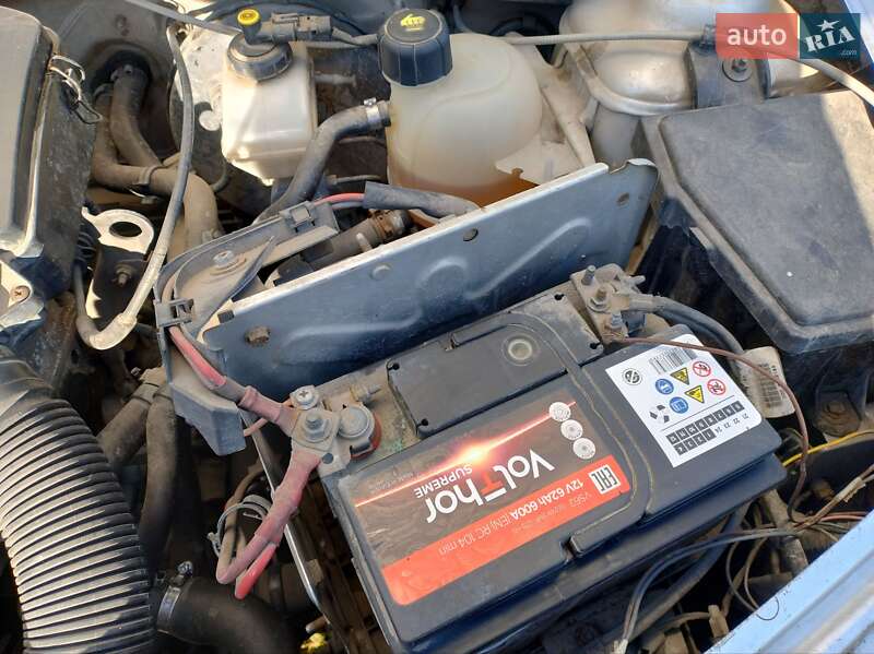 Седан Dacia Logan 2008 в Броварах