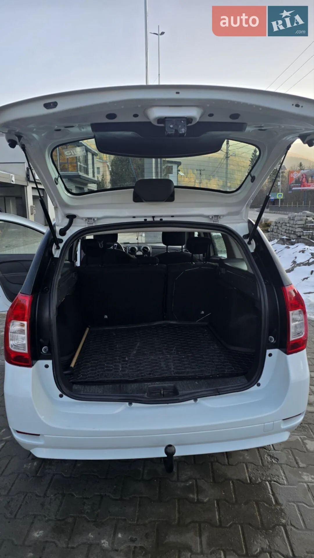 2017 Dacia Logan - мініатюра 9