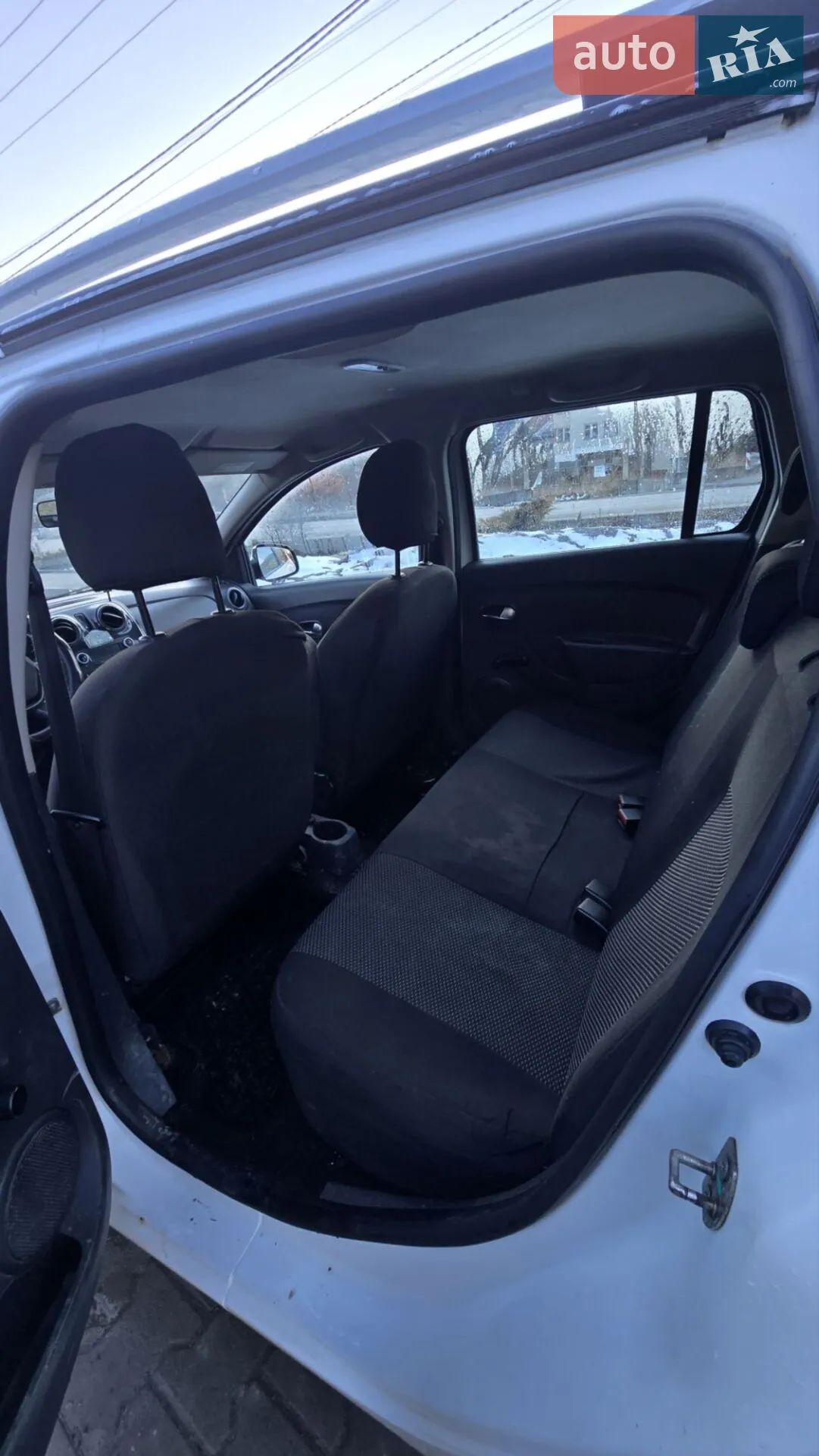 2017 Dacia Logan - мініатюра 8