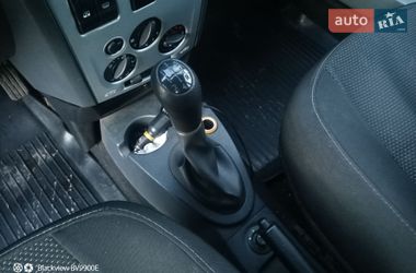 Седан Dacia Logan 2008 в Рівному