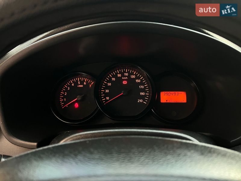 Седан Dacia Logan 2016 в Киеве фото 11 Седан Dacia Logan 2016 в Киеве