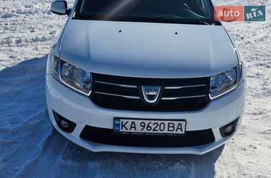 Седан Dacia Logan 2015 в Умани