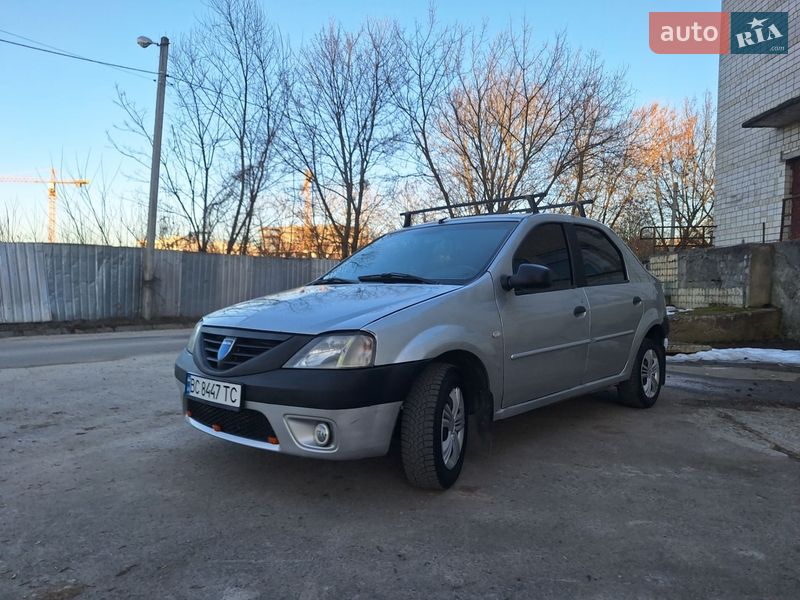 Седан Dacia Logan 2007 в Львове
