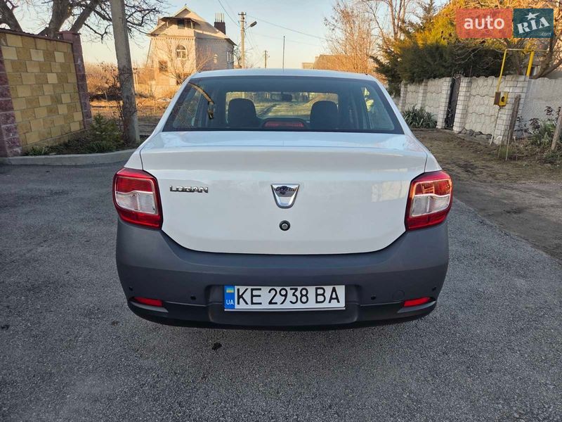 Седан Dacia Logan 2015 в Каменском