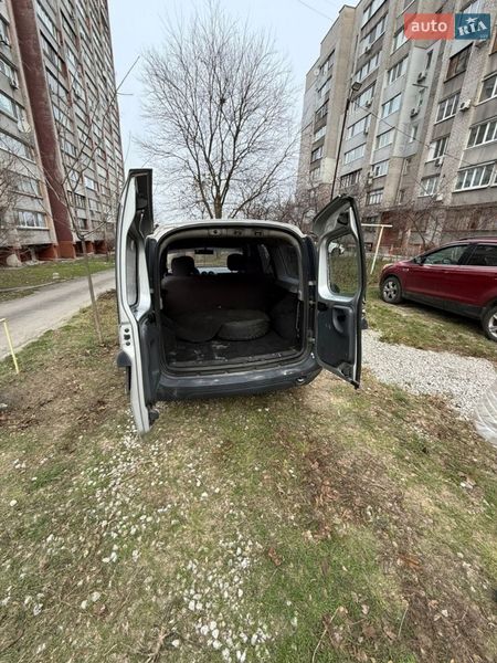Седан Dacia Logan 2008 в Дніпрі