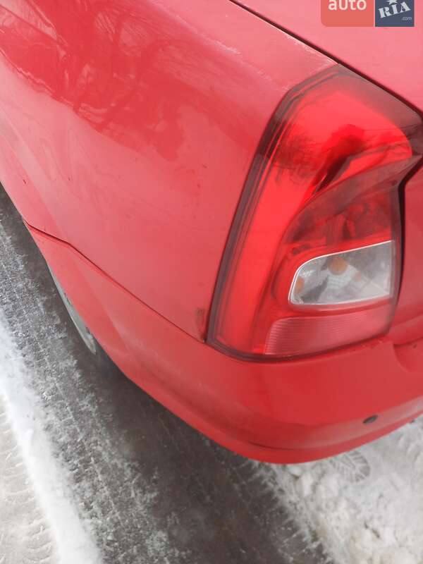 Седан Dacia Logan 2009 в Дрогобыче