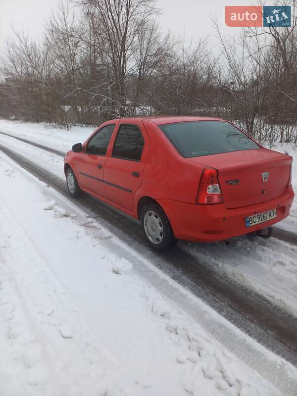 Седан Dacia Logan 2009 в Дрогобыче