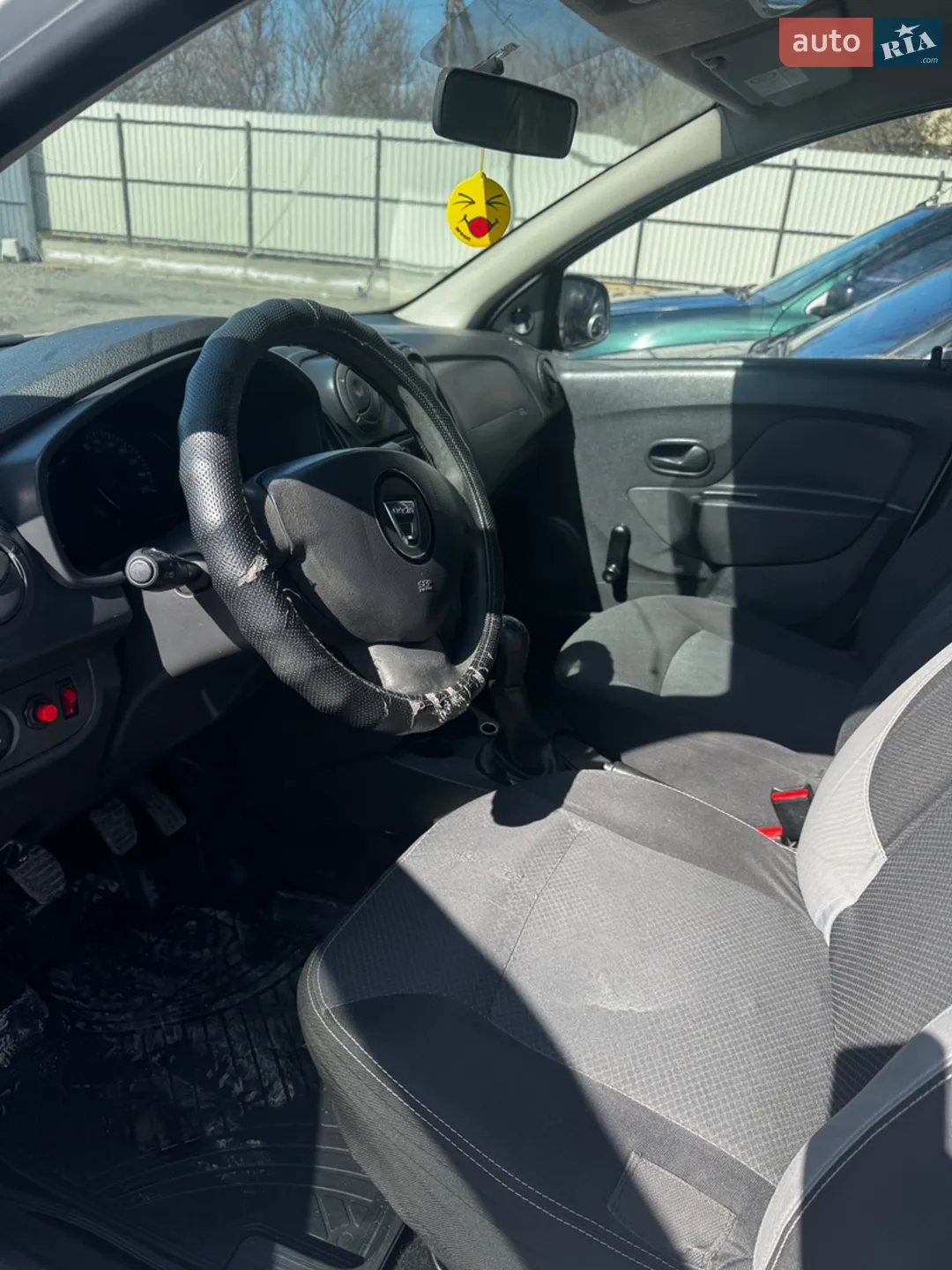 2016 Dacia Logan - мініатюра 11