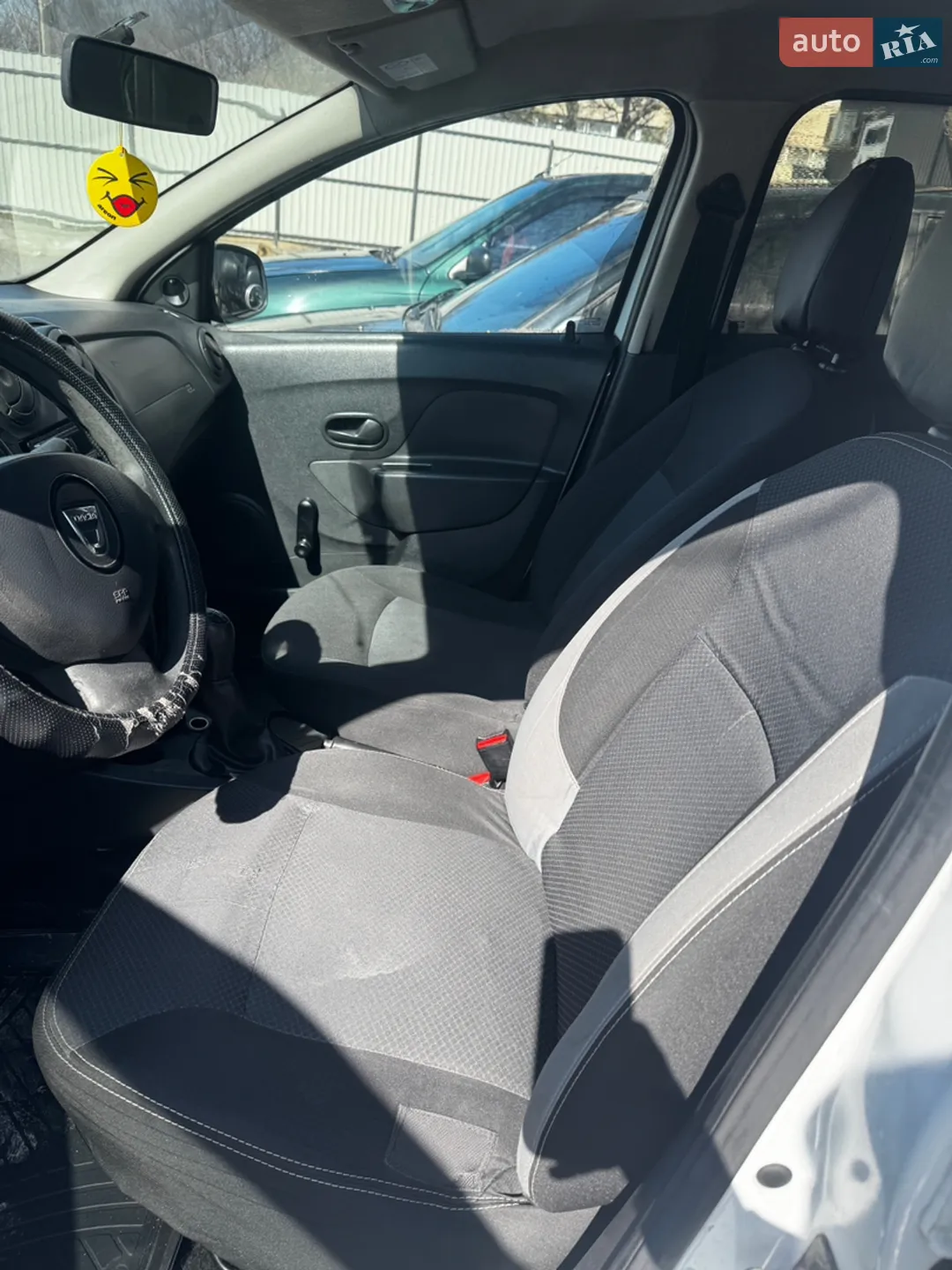 2016 Dacia Logan - мініатюра 12