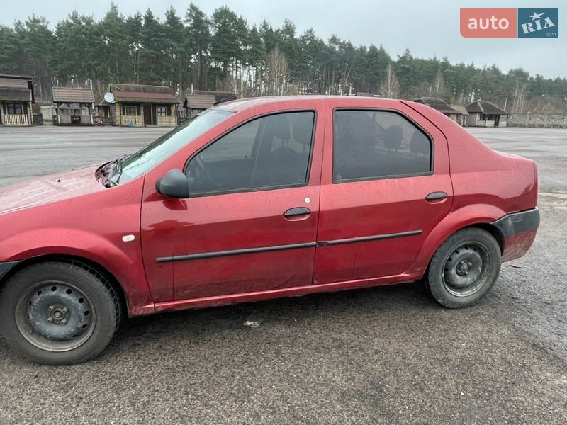 Седан Dacia Logan 2007 в Клевані