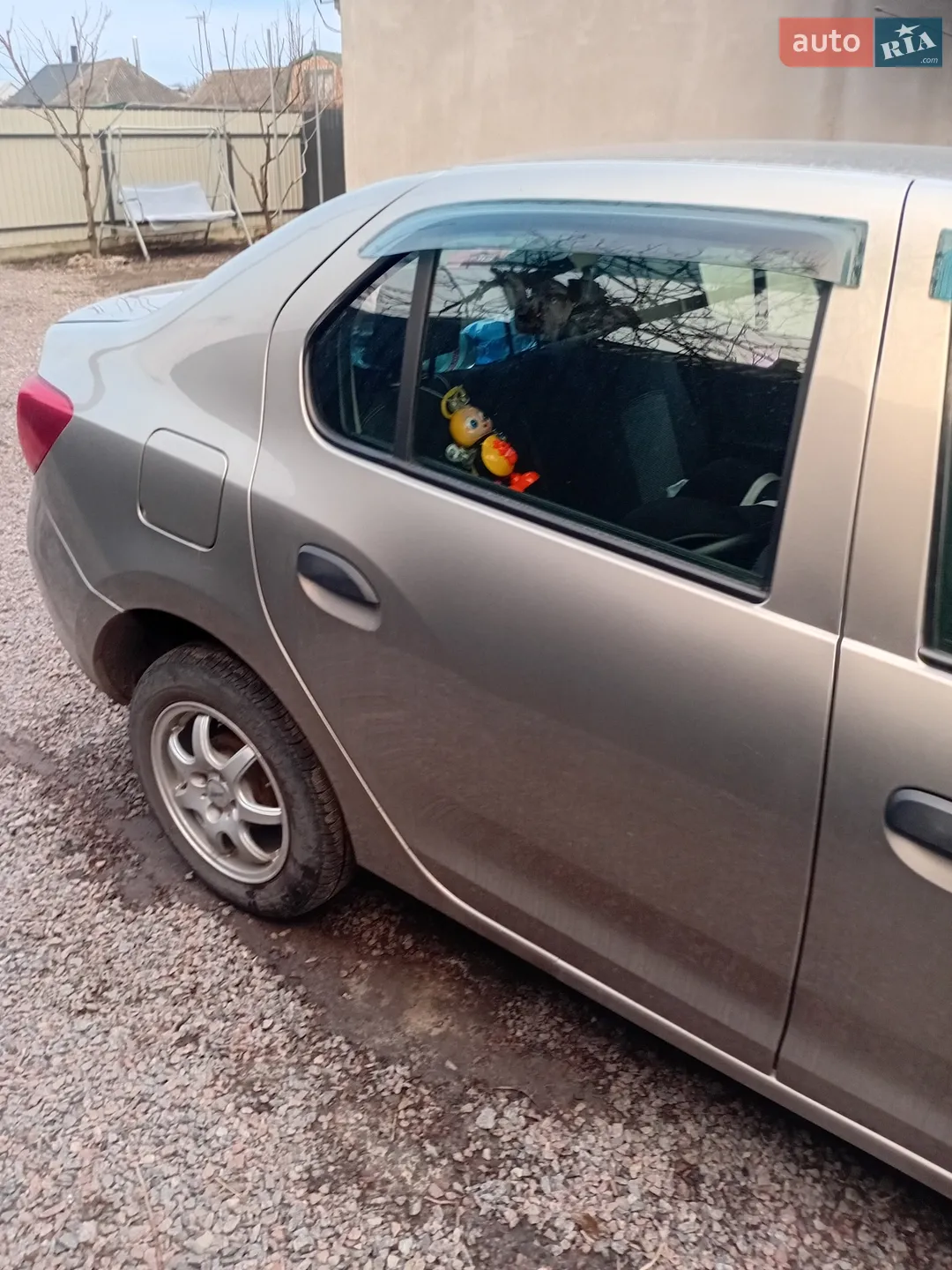 2014 Dacia Logan - мініатюра 3