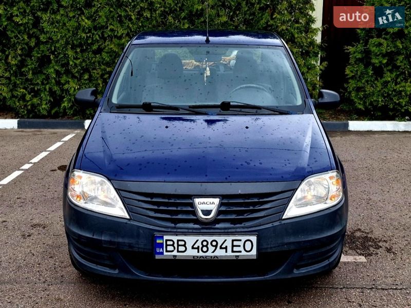 Седан Dacia Logan 2009 в Пісочині