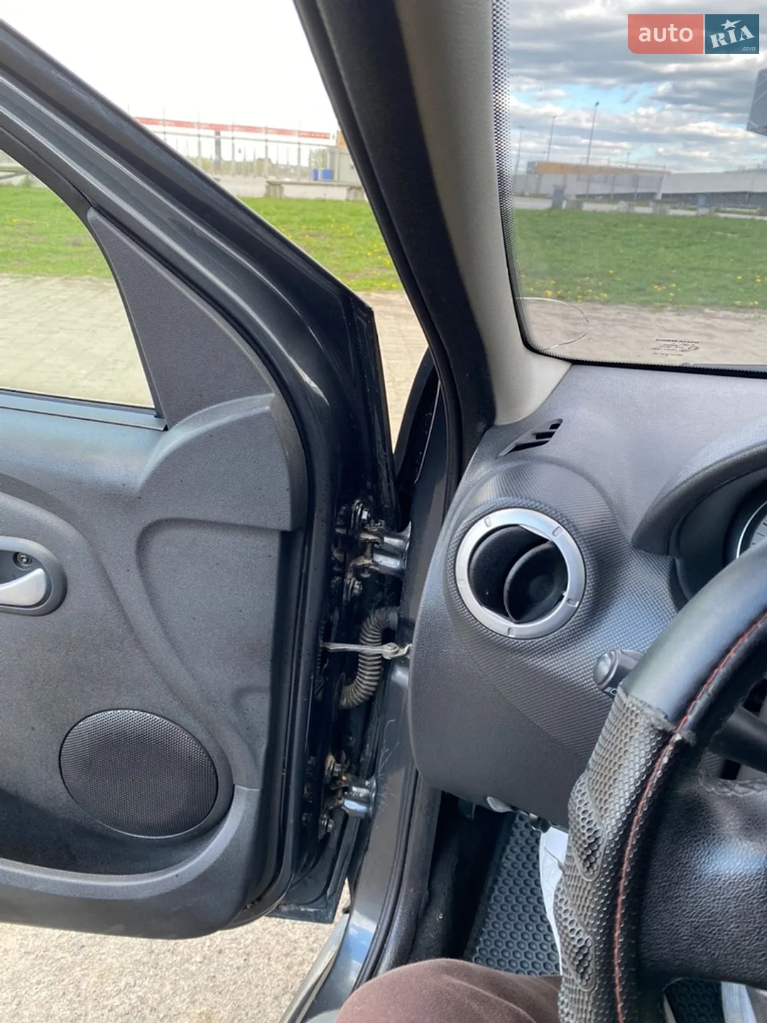 2010 Dacia Logan - мініатюра 16