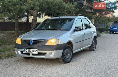 Седан Dacia Logan 2006 в Жовкві