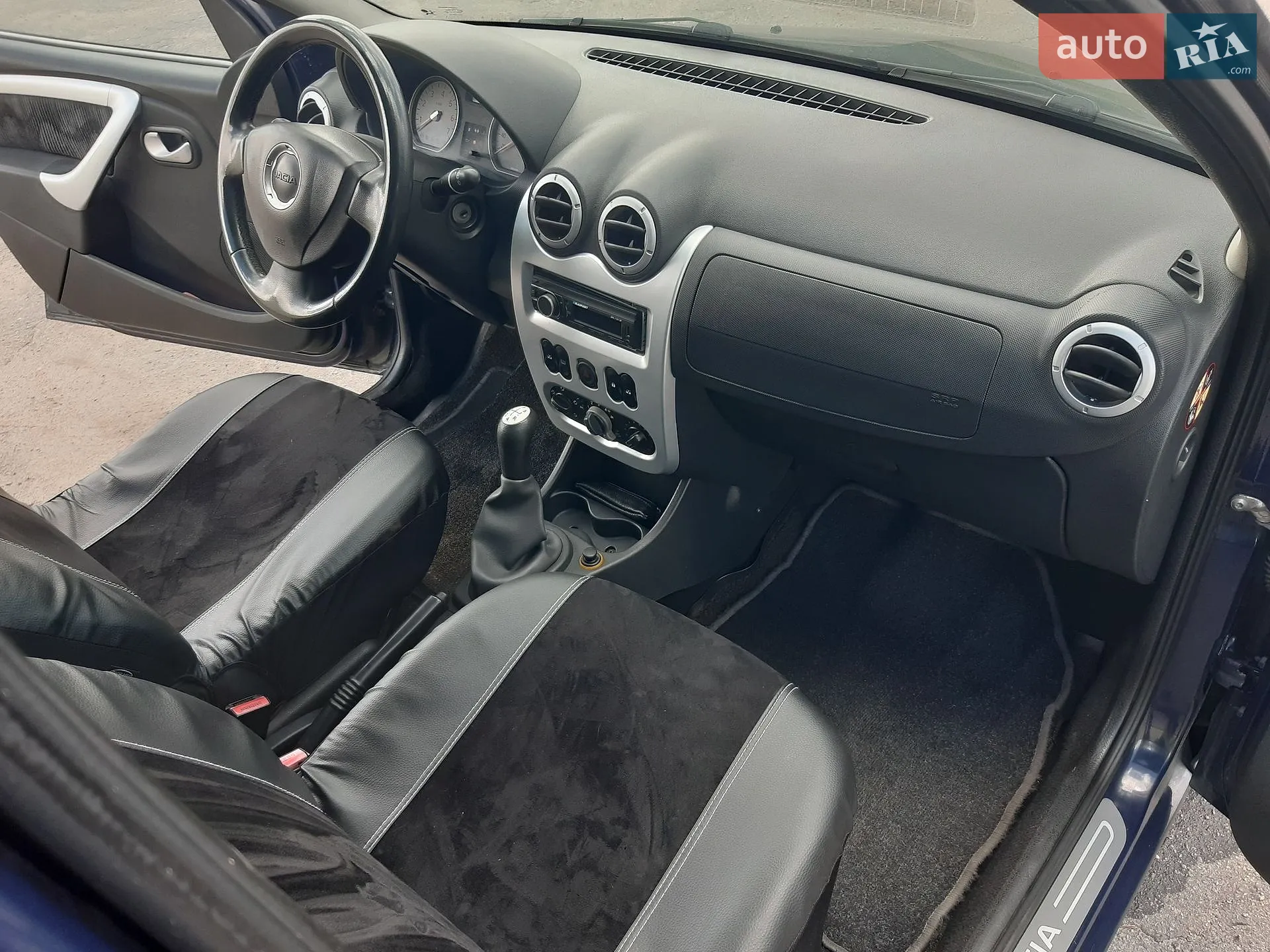 2010 Dacia Logan - мініатюра 19