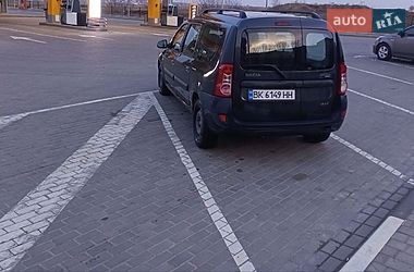 Седан Dacia Logan 2007 в Рівному