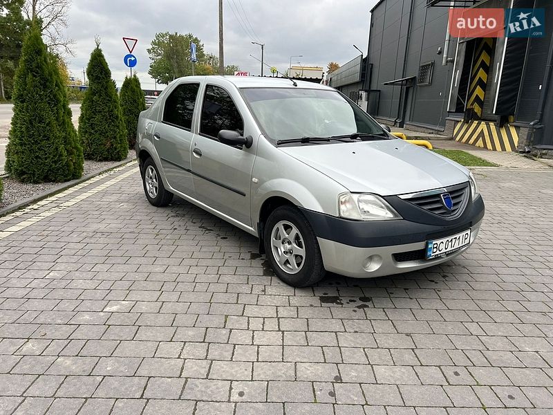 Седан Dacia Logan 2006 в Ивано-Франковске