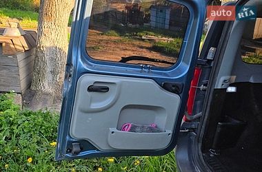 Седан Dacia Logan 2007 в Новой Ушице