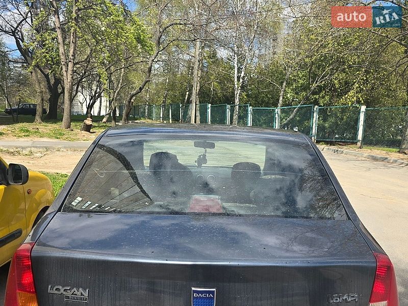 Седан Dacia Logan 2008 в Тальном фото 3 Седан Dacia Logan 2008 в Тальном