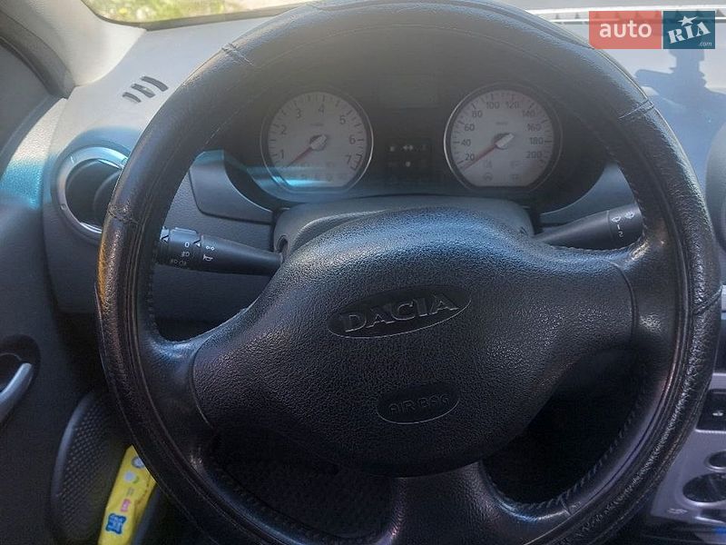 Седан Dacia Logan 2008 в Тальном фото 5 Седан Dacia Logan 2008 в Тальном
