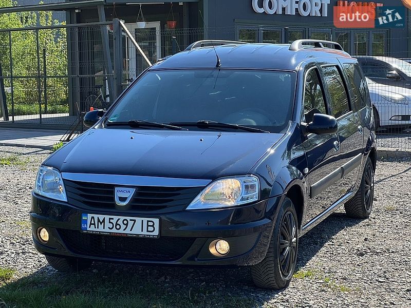 Седан Dacia Logan 2010 в Бердичеве
