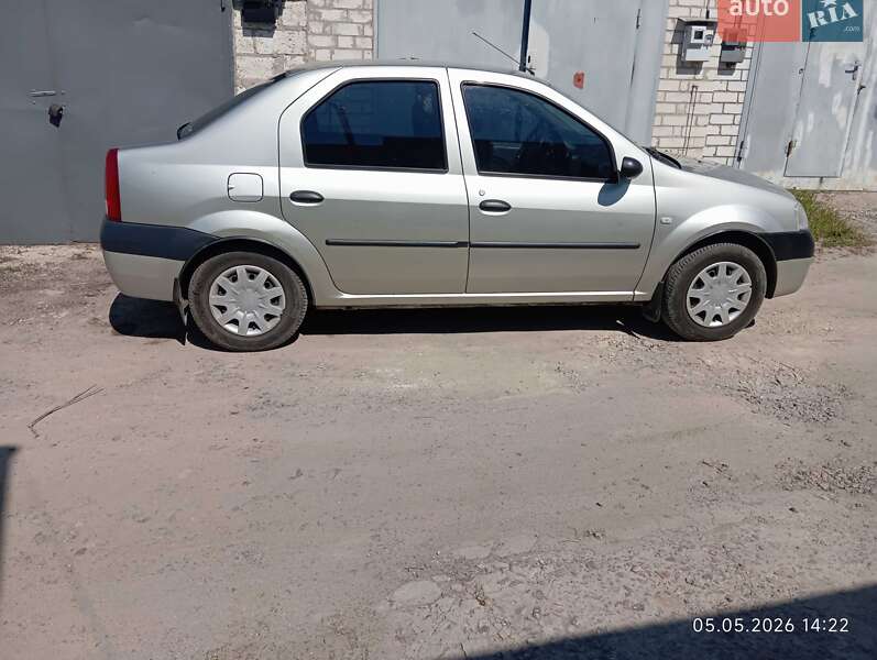 Седан Dacia Logan 2006 в Харькове
