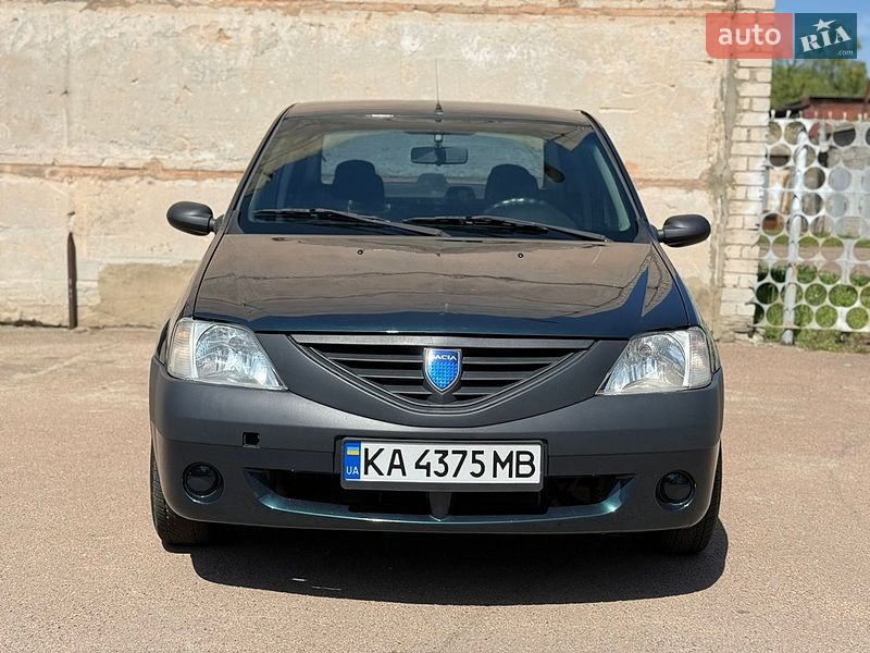 Dacia Logan 2006
