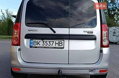 Седан Dacia Logan 2010 в Дубно