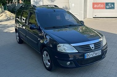Седан Dacia Logan 2010 в Тернополе