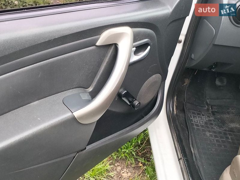 Седан Dacia Logan 2007 в Ровно фото 12 Седан Dacia Logan 2007 в Ровно