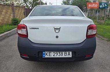 Седан Dacia Logan 2015 в Каменском