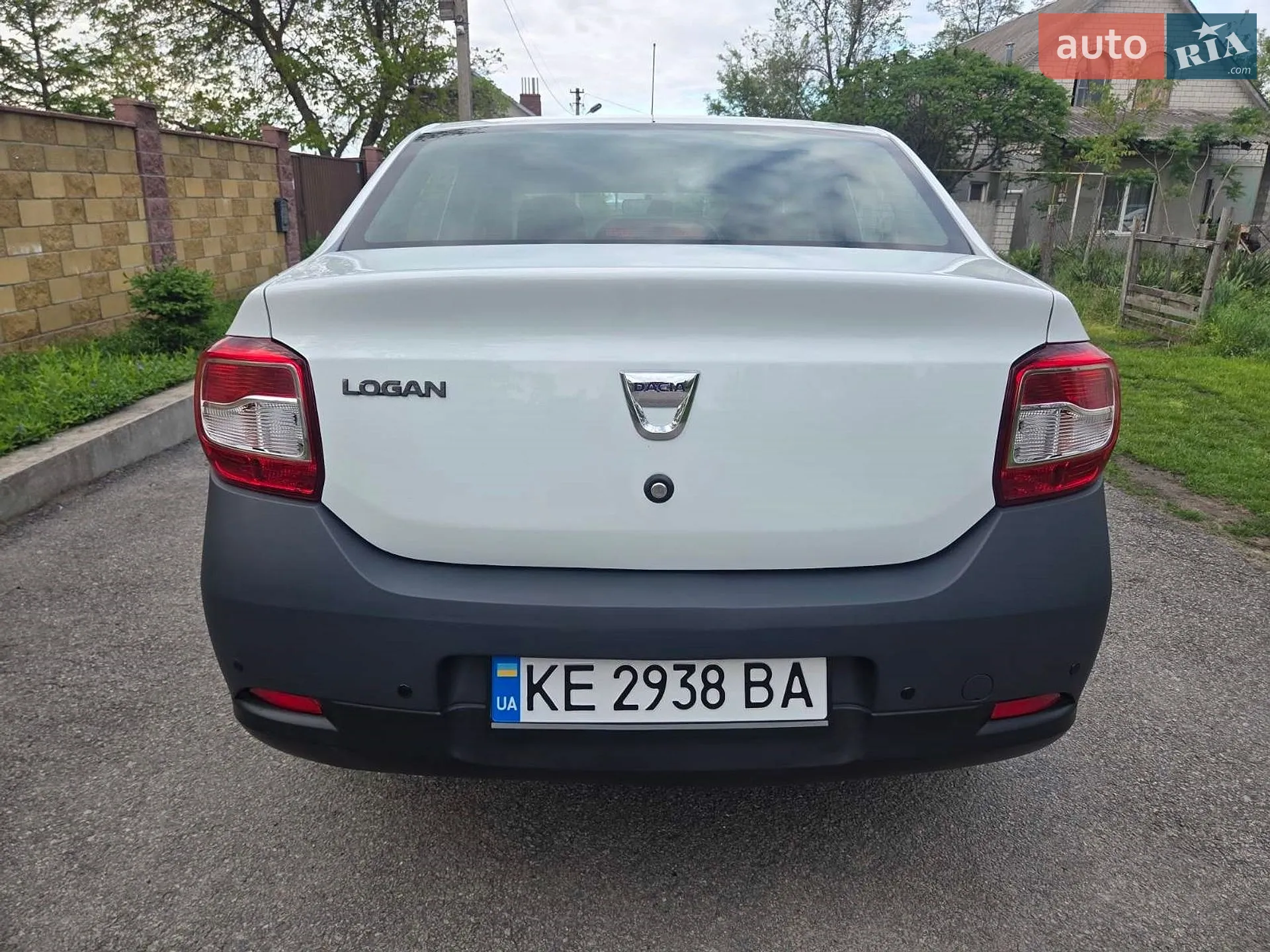 2015 Dacia Logan - мініатюра 8
