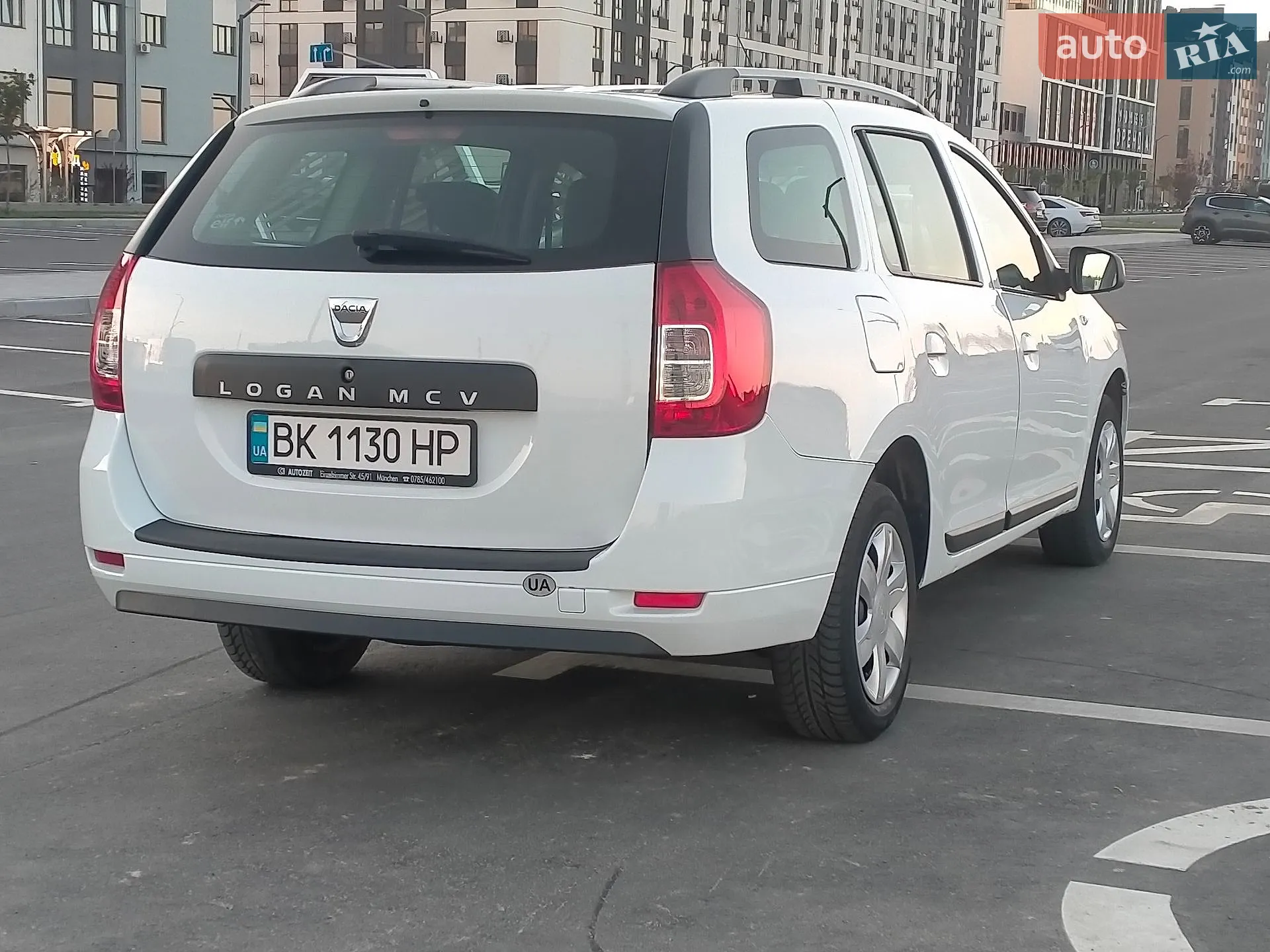 2015 Dacia Logan - мініатюра 8