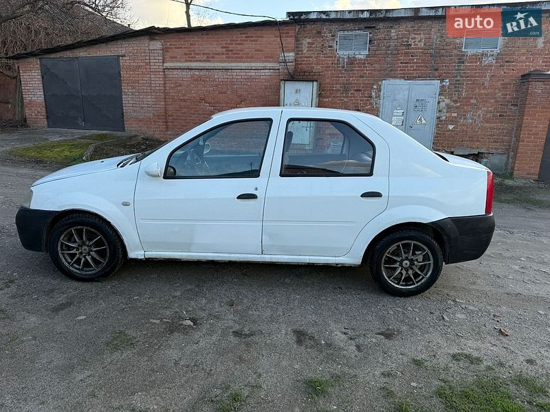 Седан Dacia Logan 2007 в Харькове фото 3 Седан Dacia Logan 2007 в Харькове