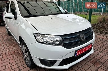 Седан Dacia Logan 2015 в Белой Церкви
