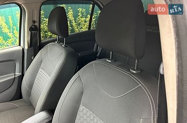 Седан Dacia Logan 2015 в Белой Церкви